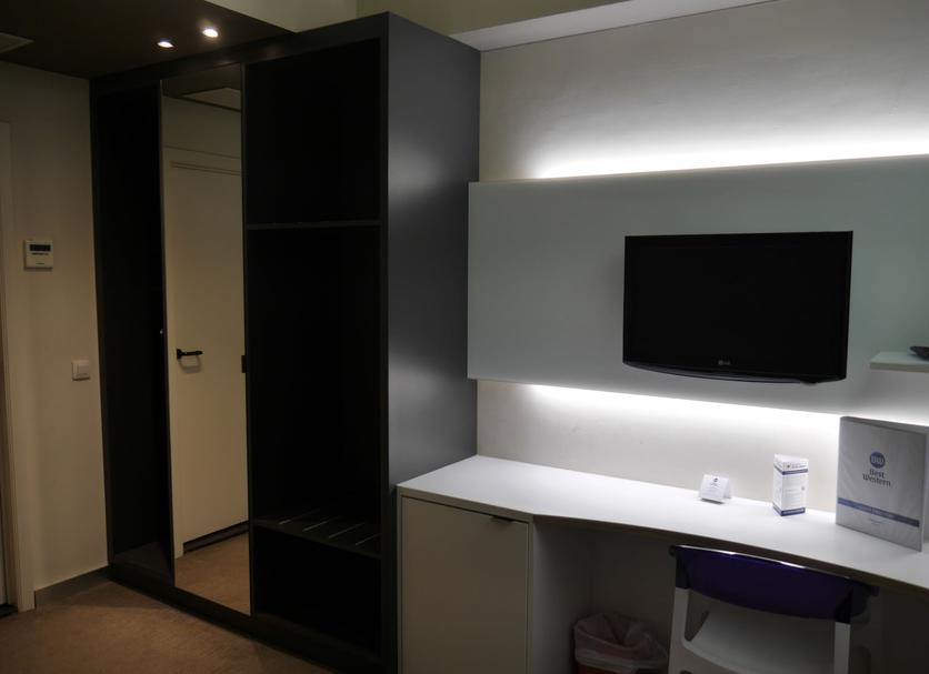 Comodidade do quarto Foto