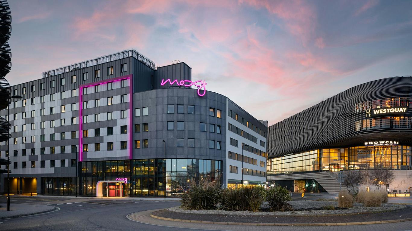 Moxy Southampton